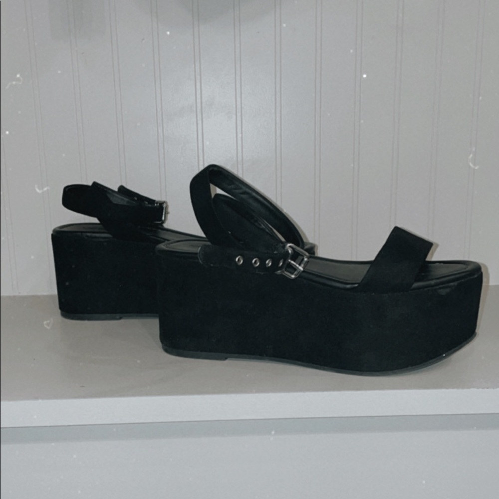 Kendall + Kylie Black Platform Sandal